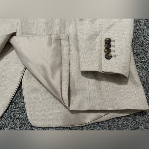 Banana Republic Women’s Double-Breasted Blazer - Picture 10 of 16